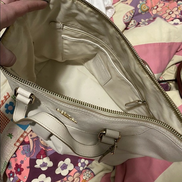 Authentic Coach Purse - Picture 2 of 2